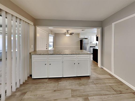 5th image of 1927 Hilton Head Dr