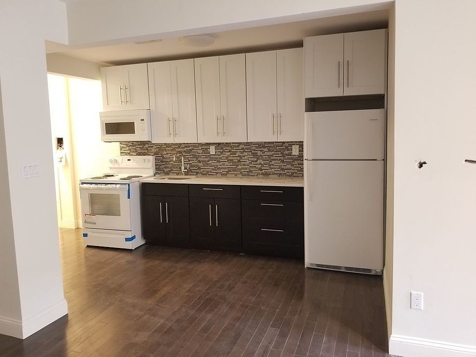 1st image of 395 Ocean Ave APT 1L