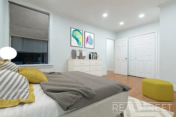 Rented by Real Street Inc | media 4