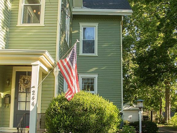 4th image of 244 Kearney St