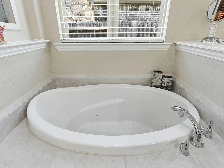 17014 Wellinghoff Ct — Photo 40