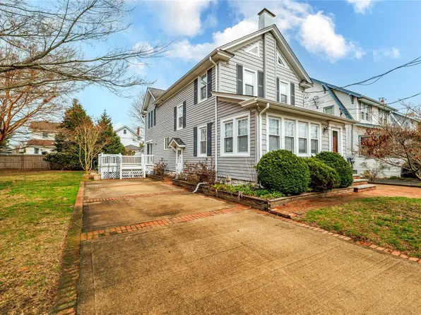 158 S Forest Avenue, Rockville Centre, NY 11570