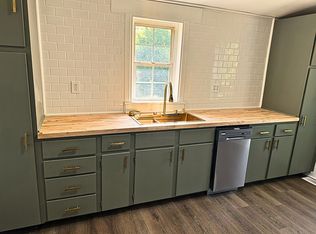 130 Burgess Ave, Dayton, OH 45415