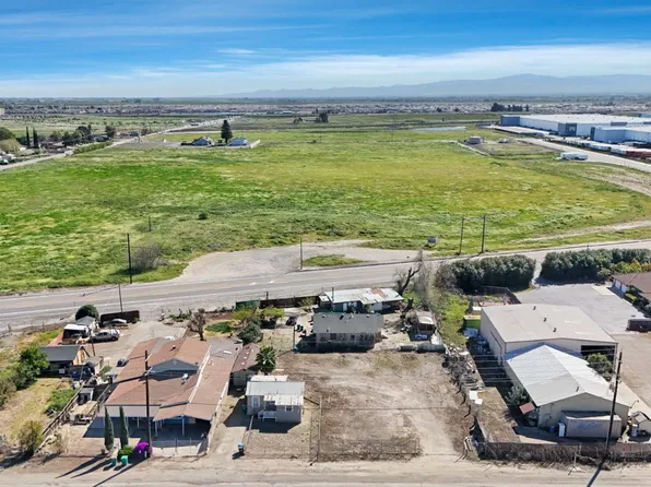 2222 Vierra Rd, Lathrop, CA 95330