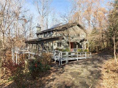 606 Thornwood Rd, Jamestown, NC, 27282