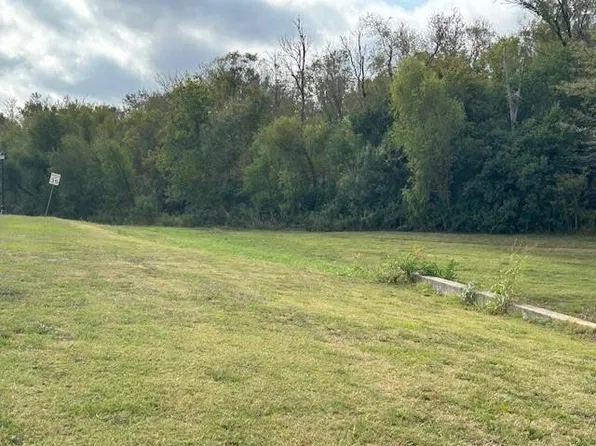 0 Versailles Blvd, Alexandria, LA 71303