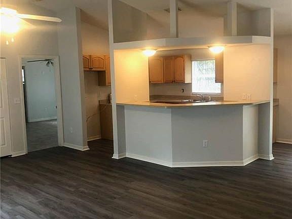 3rd image of 5921 N Summerfield Pt