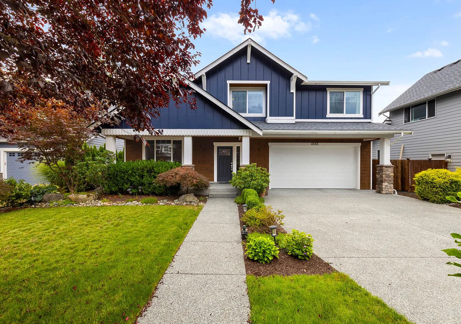 Spacious 5-Bedroom Home with Loft in Beautiful Carnation — Photo 2