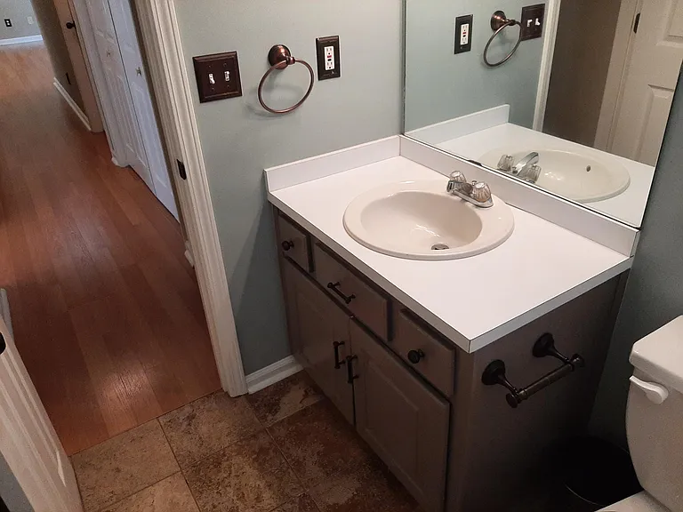 411 Hearthstone Way — Photo 19