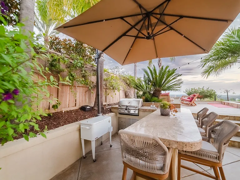7337 Corte Tomillo — Photo 82