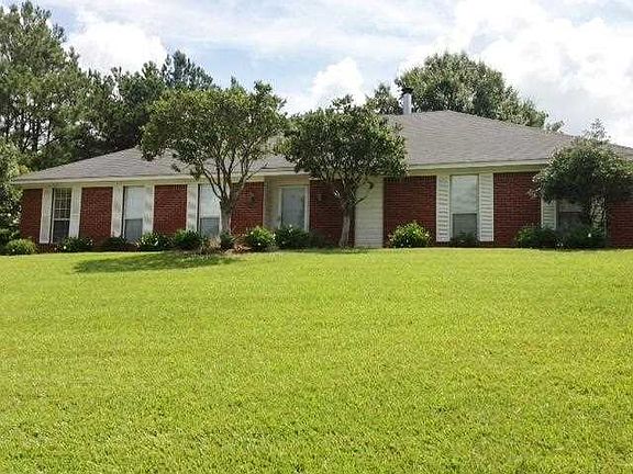 2nd image of 106 Lake Village Dr
