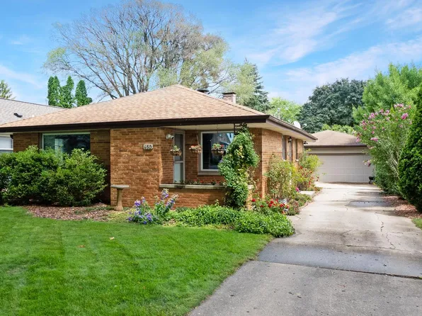 450 North 112th STREET, Wauwatosa, WI 53226