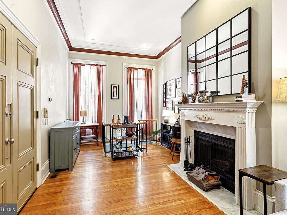 1st image of 1712 Wallace St APT 101