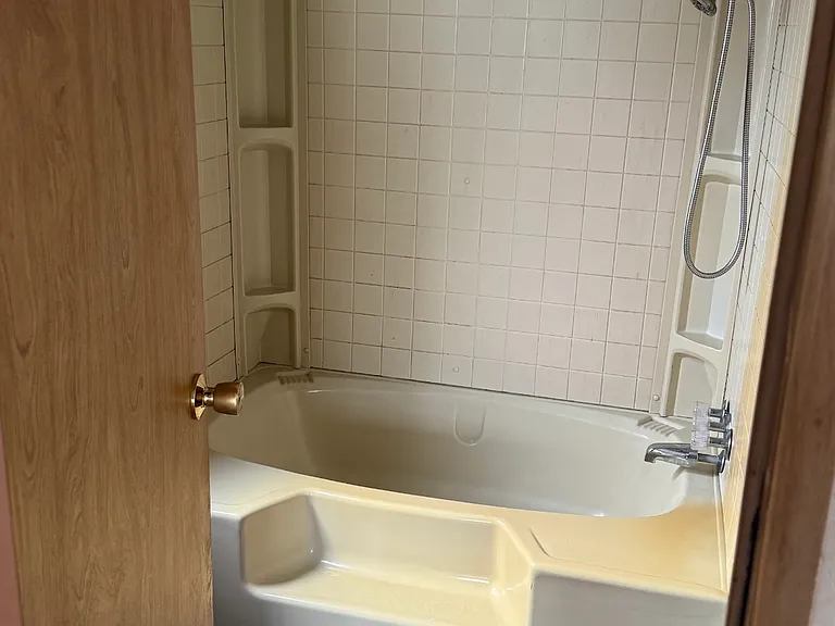 2569 Park Cir #13 — Photo 7