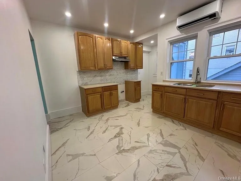 319 N Fulton Ave #317 — Photo 6