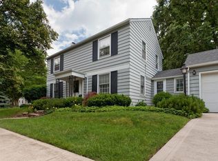 261 N Stanwood Rd, Columbus, OH 43209