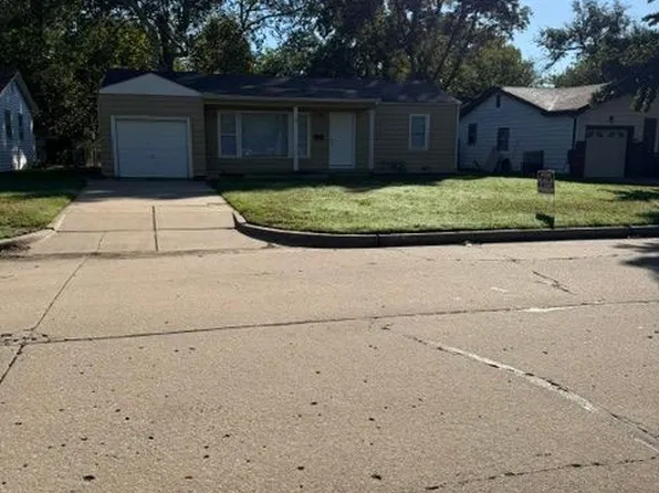 3516 S Vine St, Wichita, KS 67217
