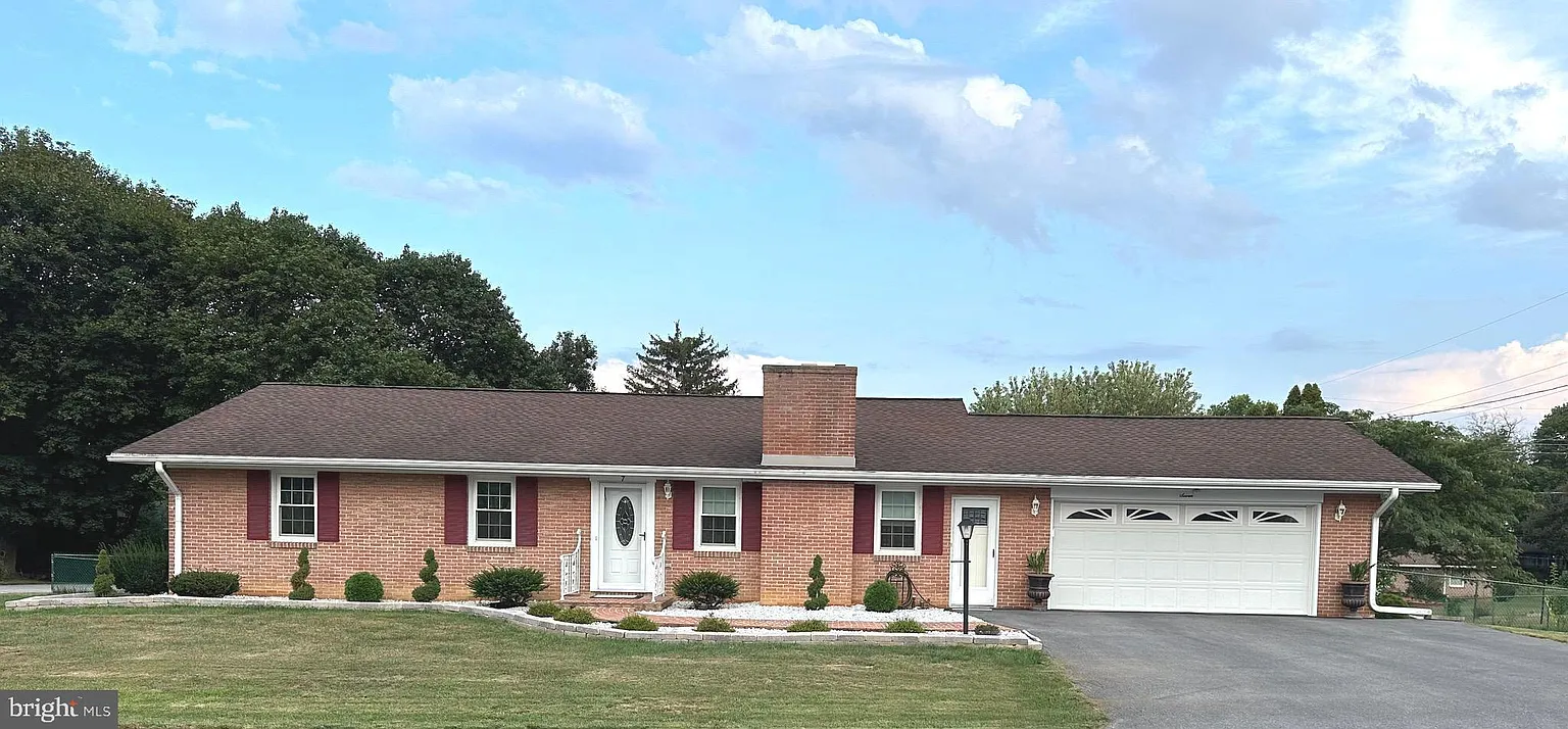7 Acorn Cir photo 1