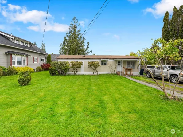 408 W Main Street, Everson, WA 98247