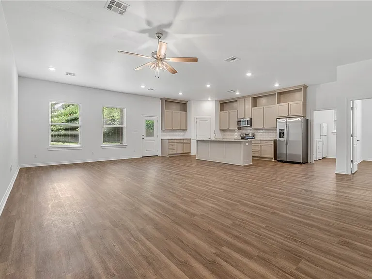 1220 Neal Pickett Dr — Photo 5
