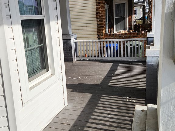 4th image of 1313 23rd St