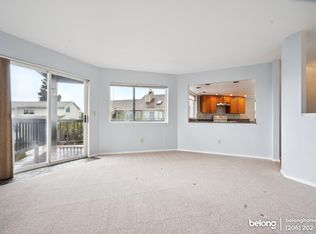 4670 Lighthouse Dr NE, Tacoma, WA 98422