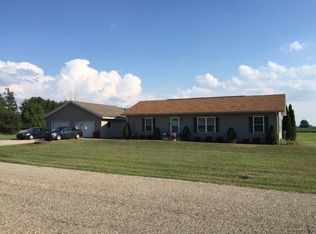 125 Owl Dr, Rochester, IN 46975