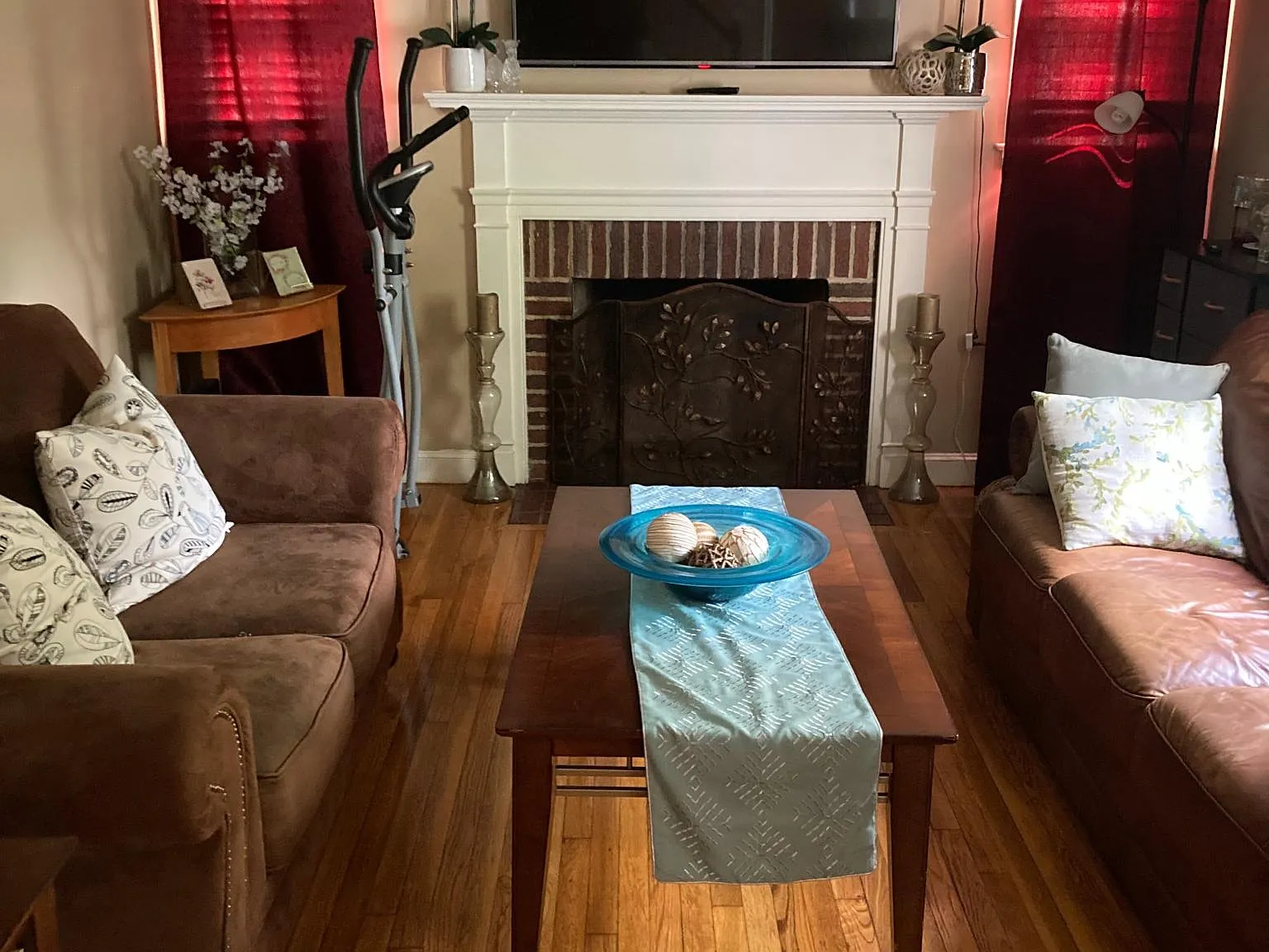 3 bed, 1240 sqft, $2,900 — Photo 3