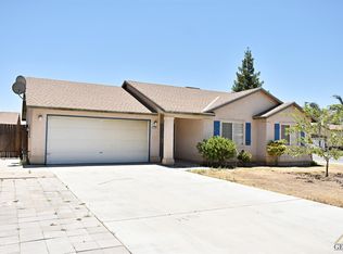 2711 Flower St, Wasco, CA 93280