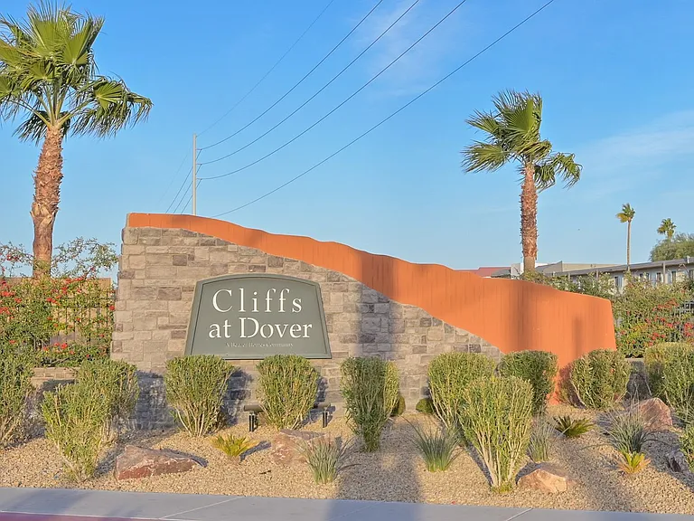5202 Dubris Dr — Photo 50