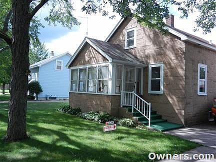 Another view of the front of the house