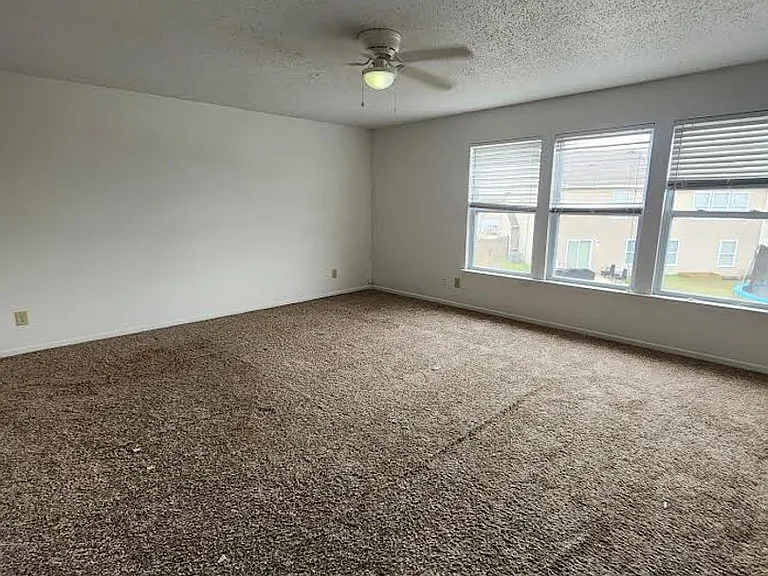 8614 Hopewell Ct — Photo 11