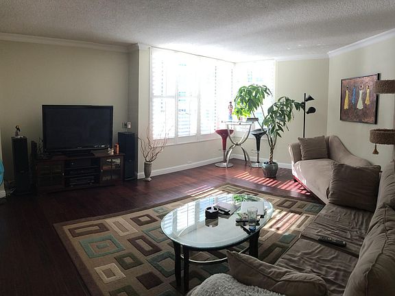 5th image of 152 Lombard St