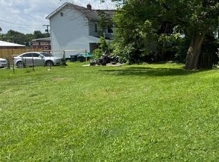 116 S Grove St, Blanchester, OH 45107