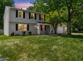 10755 Cedarwood Dr, Waldorf, MD 20601