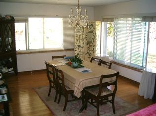 125 E Palmetto Ave, Howey In The Hills, FL 34737