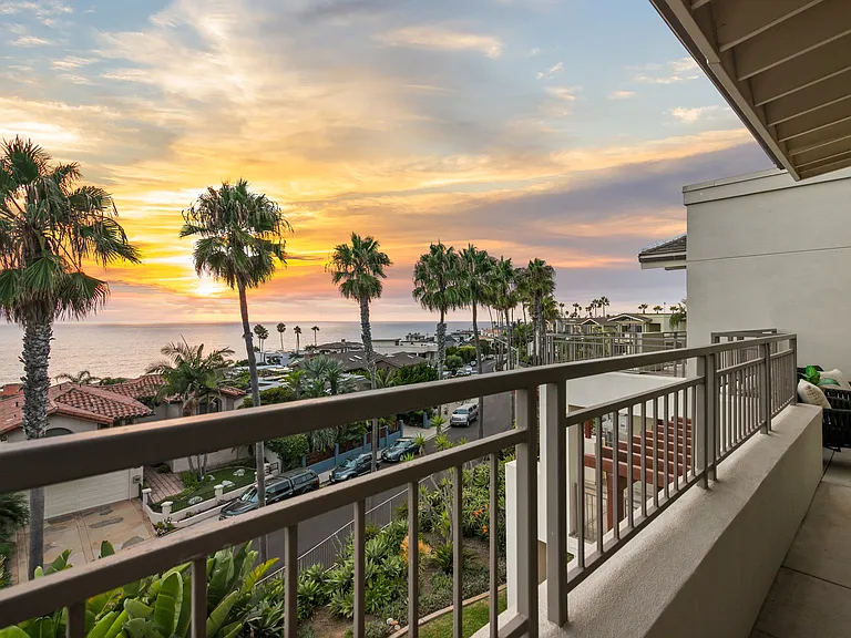 5430 La Jolla Blvd #C302 — Photo 18