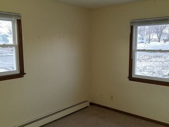 4th image of 506 S D St APT 8