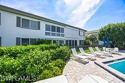 2 bed, 2.0 bath, 1585 sqft, $11,500 — Photo 4