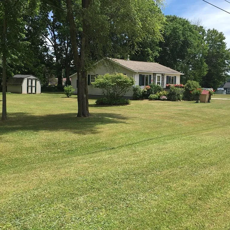 462 Reid Dr photo 1