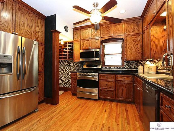 3rd image of 526 S 50th Ave