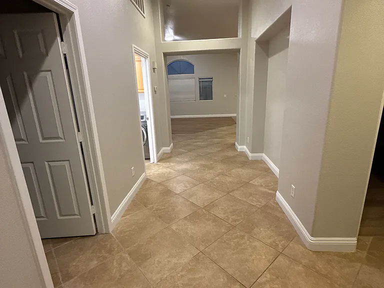 8212 Dusty Valley Ct — Photo 6