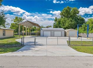 427 Stockton St, North Fort Myers, FL 33903