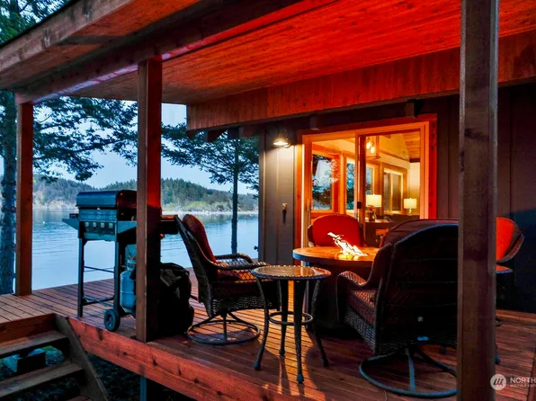 313 Kulshan View Road, Decatur Island, WA 98221