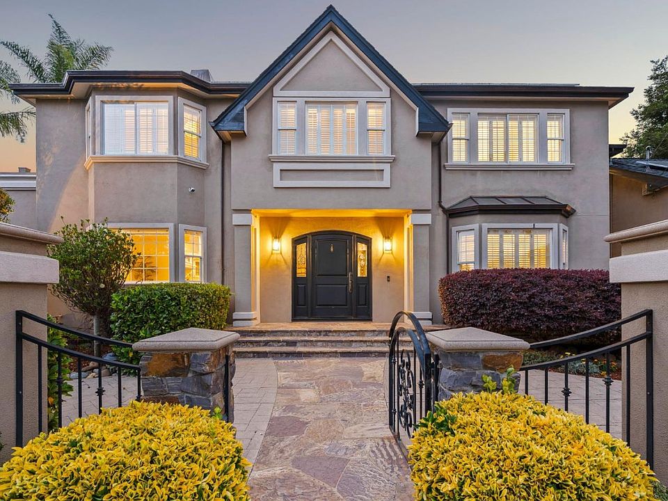 1st image of 400 Seaview Dr