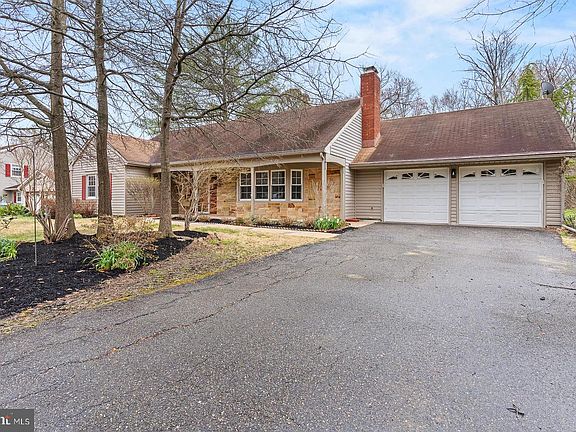2nd image of 12505 Cedarbrook Ln