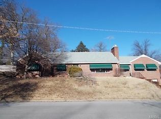 6901 Roland Blvd, Saint Louis, MO 63121