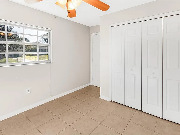 2707 Lakewood Ln — Photo 11
