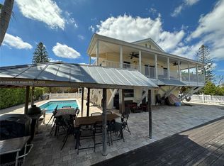 28 Center Ln, Key Largo, FL 33037