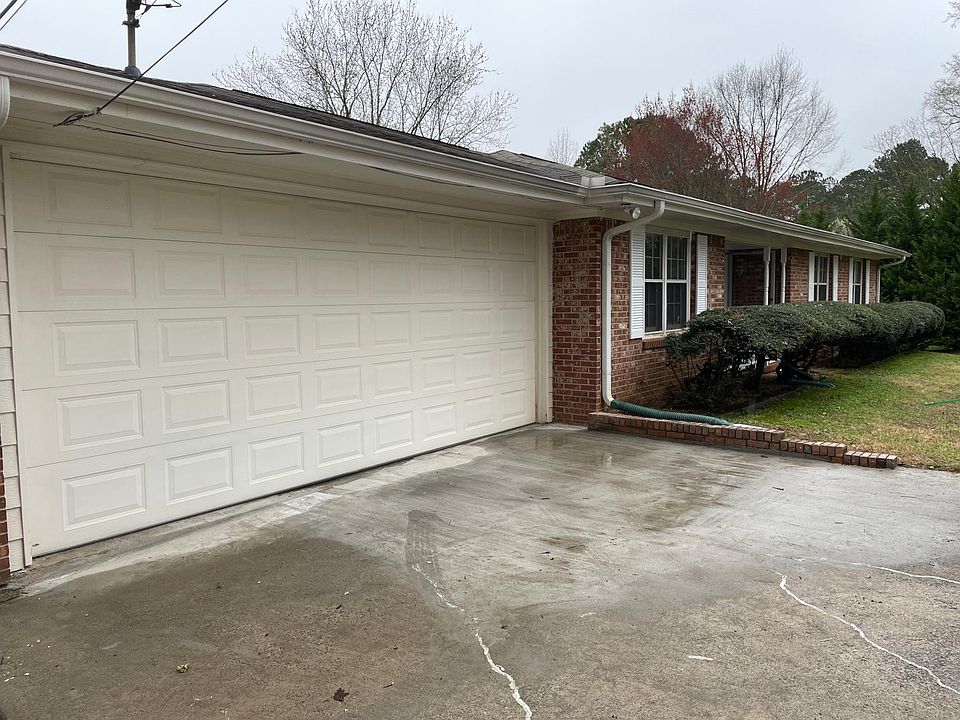 2 -Car Garage at the main level